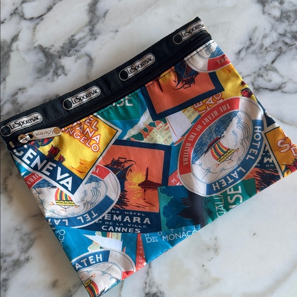 Lesportsac Handbags - LeSportsac Multicolor Travel Print Pouch